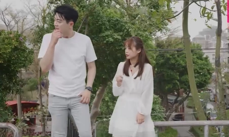 Wen Rui Xin loli bị huấn luyện thành chó